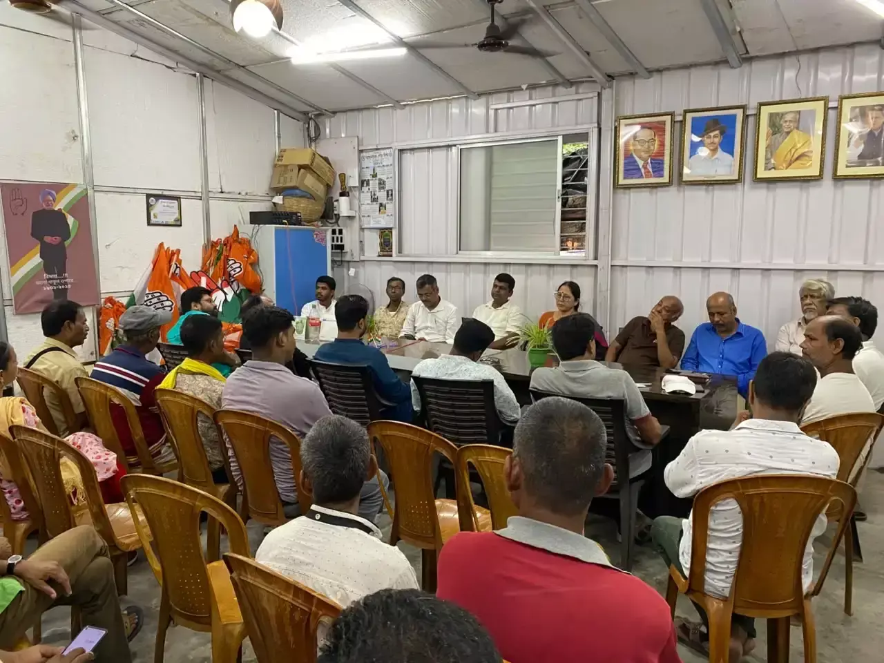 West Burdwan: आसनसोल में कांग्रेस की बैठक, संगठन विस्तार और 21 जुलाई कार्यक्रम पर चर्चा